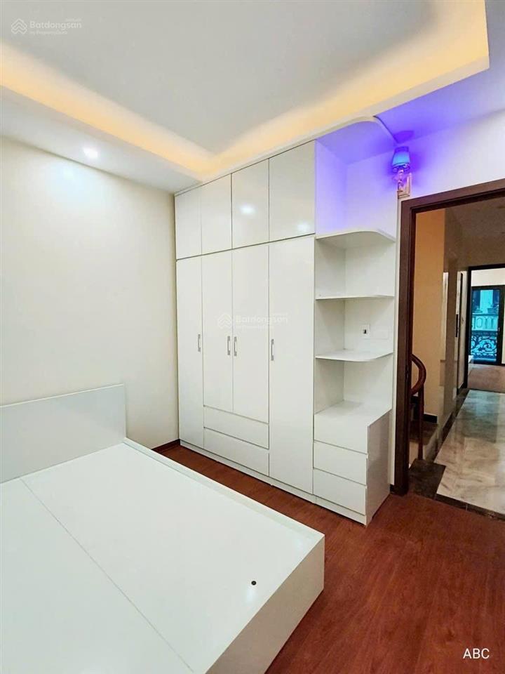 Nhà đẹp phú diễn  thang máy  full đồ  về ở ngay