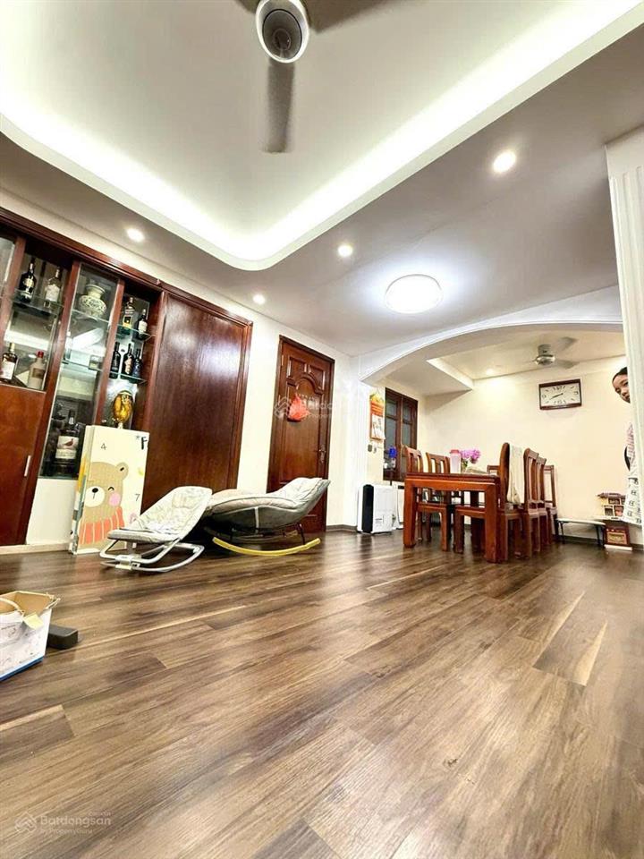 Biệt thự mễ trì đẳng cấp ô tô tránh vỉa hè kinh doanh 130m