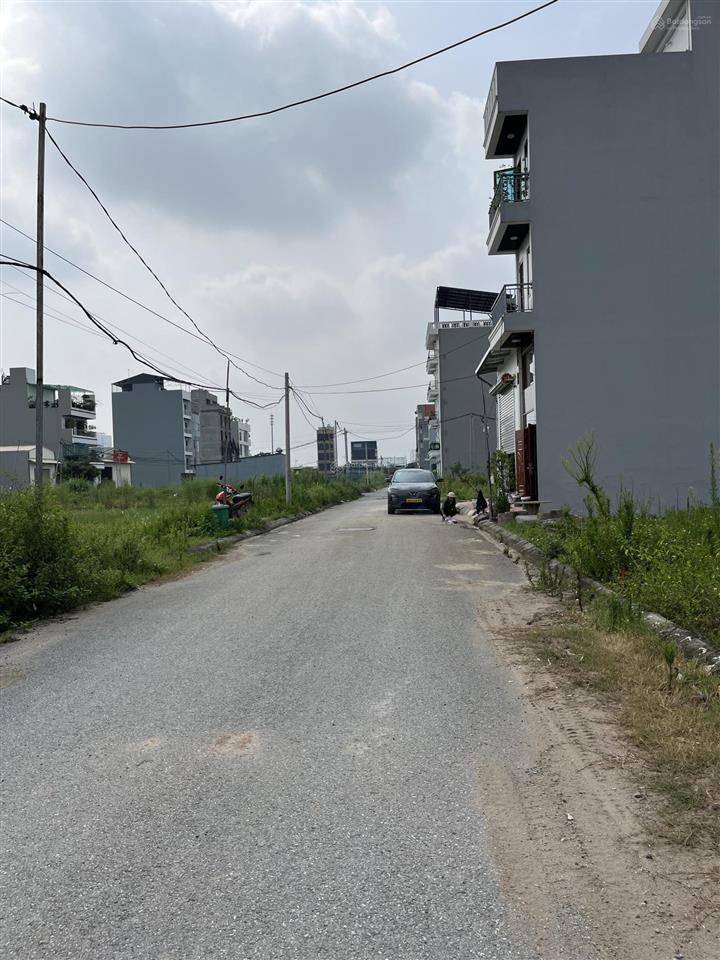 Hiếm! đất dịch vụ vành đai 3.5 view công viên, vỉa hè ô tô