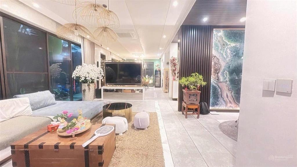 Bán nhà mỹ đình, diện tích 45m2, 7 tầng thang máy, thiết kế hiện đại, full nội thất, vào ở ngay