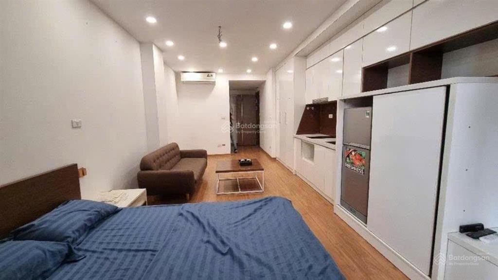Bán tòa căn hộ dịch vụ 8 tầng thang máy cầu giấy 155m2 dòng tiền 1,8 tỷ/năm
