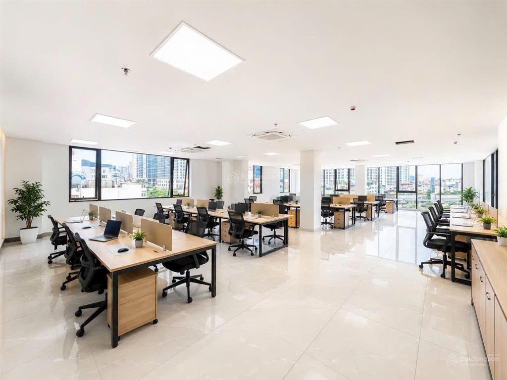 Chính chủ cho thuê sàn văn phòng 400m2 khu vực lê đức thọ mỹ đình.