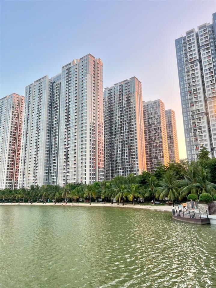 Căn hộ 2pn toà i2 imperia,dt 55m, full nội thất, view hồ công viên, sẵn sổ, hỗ trợ vay, giá 4,6 tỷ
