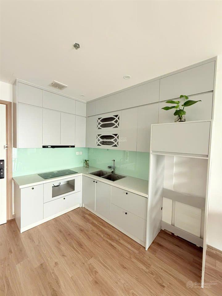 Căn hộ 2pn toà i2 imperia,dt 55m, full nội thất, view hồ công viên, sẵn sổ, hỗ trợ vay, giá 4,6 tỷ