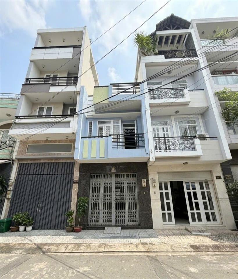 Nhỉnh 8 tỷ, hẻm 9 m xe tải thông, trần thị trọng, p15 tân bình, dt 4 x17m 3 tầng, khu nhà đồng bộ