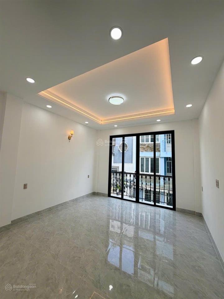 Nhà mới xây, 6 tầng có thang máy 4x12m, bùi thị xuân, p1, tân bình, giao phạm văn hai