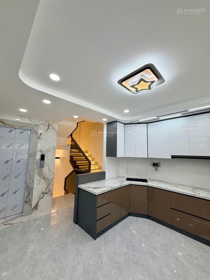 Nhà mới xây, 6 tầng có thang máy 4x12m, bùi thị xuân, p1, tân bình, giao phạm văn hai