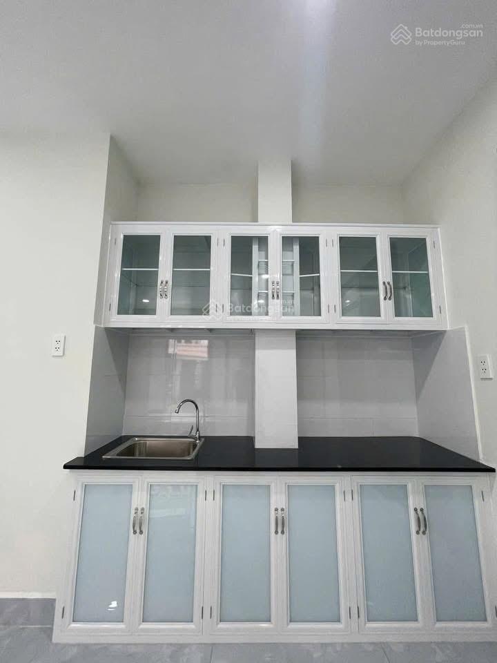 Cho thuê mặt bằng kinh doanh tại nguyễn thị thập, 8,5 triệu, 50m2
