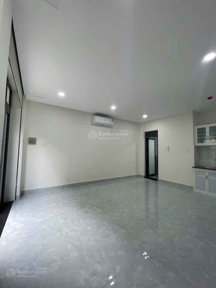 Cho thuê mặt bằng kinh doanh tại nguyễn thị thập, 8,5 triệu, 50m2