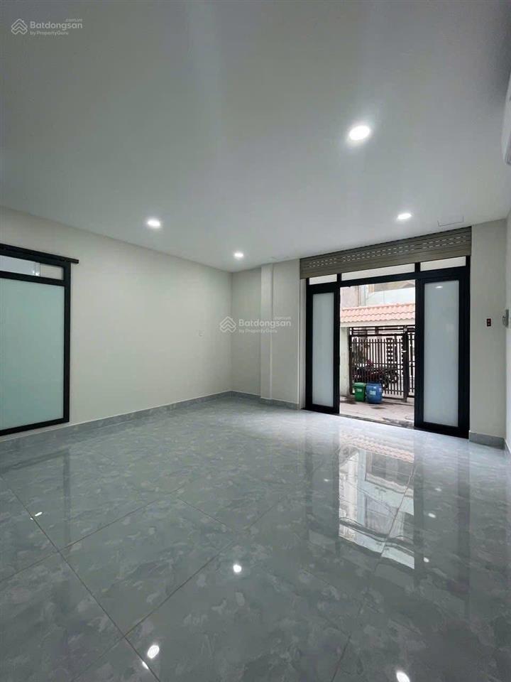 Cho thuê mặt bằng kinh doanh tại nguyễn thị thập, 8,5 triệu, 50m2