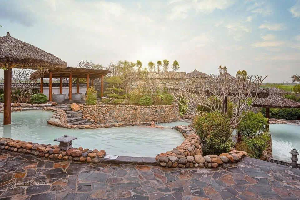 Suất ngoại giao ck 12,5%  3,6 tỷ  baia retreat hội vân khu nghỉ dưỡng suối khoáng nóng tự nhiên