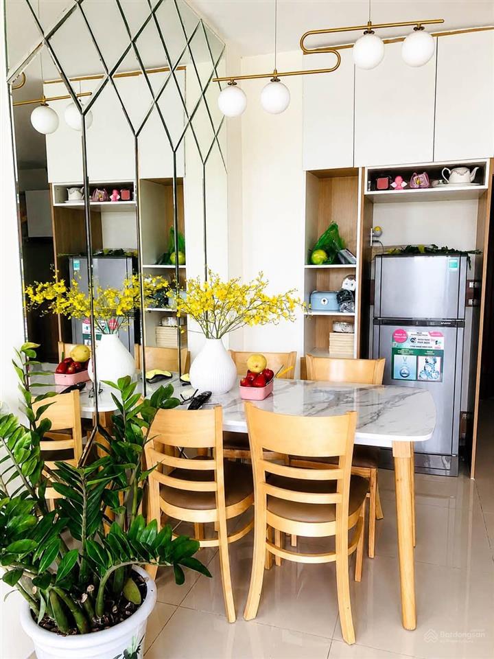 Cắt lỗ căn 2pn  giá chỉ 1,590 tỷ, có ban công, sổ hồng chính chủ  chung cư thịnh phát