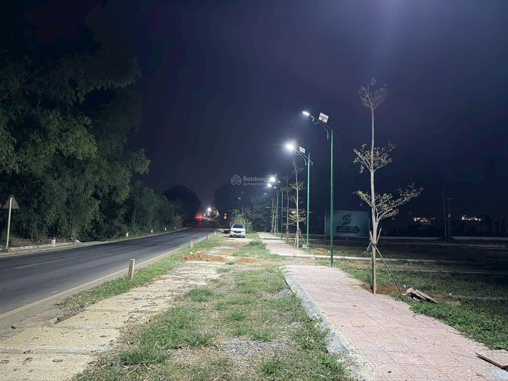 Đất nền trung tâm, gần 3 khu công nghiệp lớn