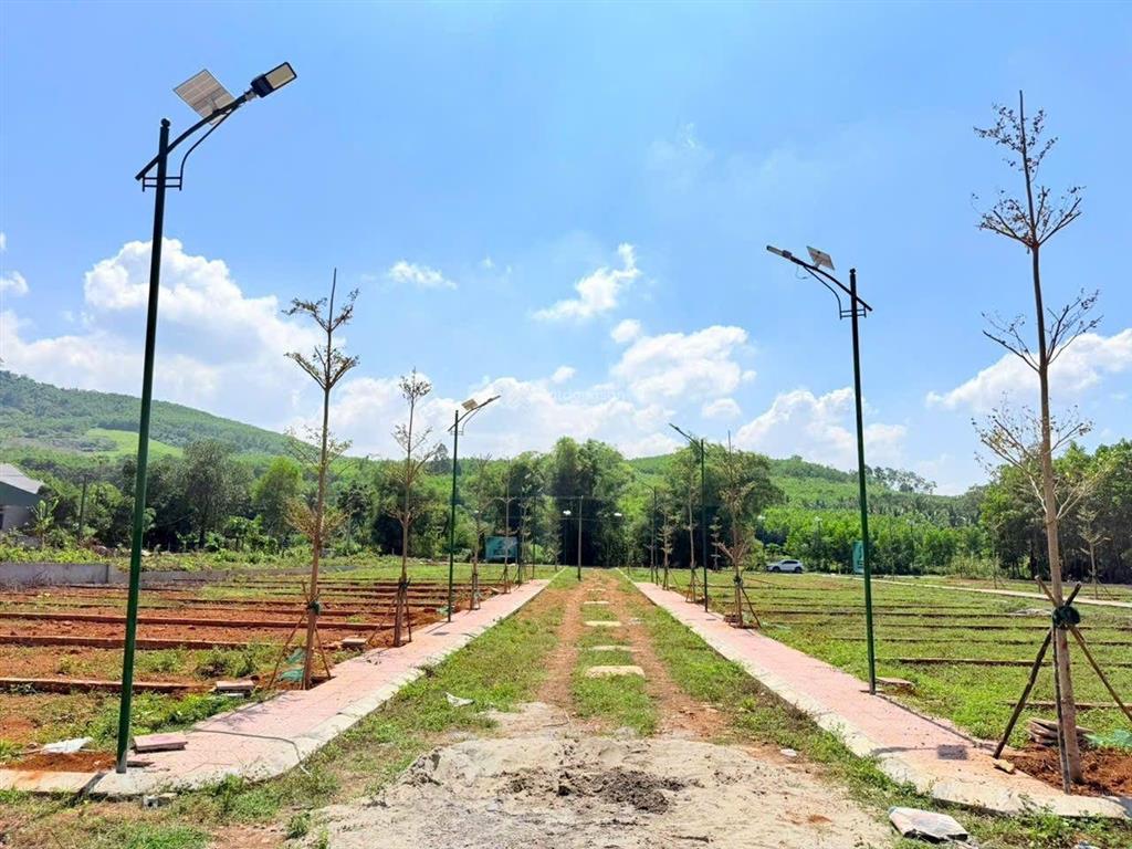 Đất nền trung tâm, gần 3 khu công nghiệp lớn