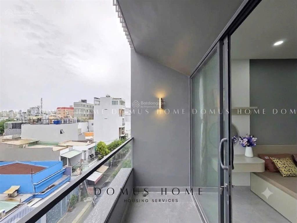 Cho thuê căn hộ dịch vụ  cc mini dạng studio tách bếp full nội thất cao cấp ngay trung tâm quận 7