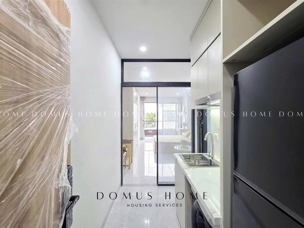 Cho thuê căn hộ dịch vụ  cc mini dạng studio tách bếp full nội thất cao cấp ngay trung tâm quận 7