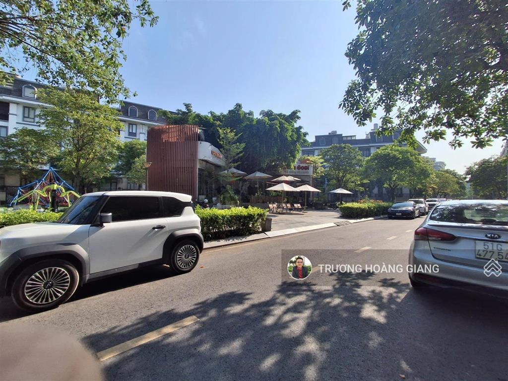 Nhà mặt tiền 35m, diện tích 158m2, 6 tầng, sổ hồng phù hợp mở văn phòng, kinh doanh dễ nhận diện