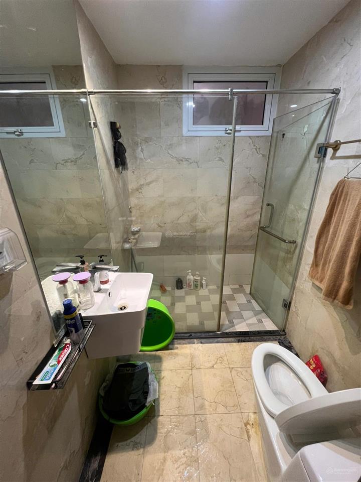Bán căn hộ chung cư 70m2 tại hòa bình green city, giá 4.3 tỷ vnd, 2 pn, 2 pt