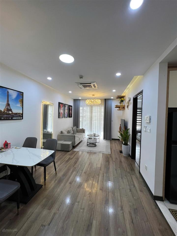 Bán căn hộ chung cư 70m2 tại hòa bình green city, giá 4.3 tỷ vnd, 2 pn, 2 pt