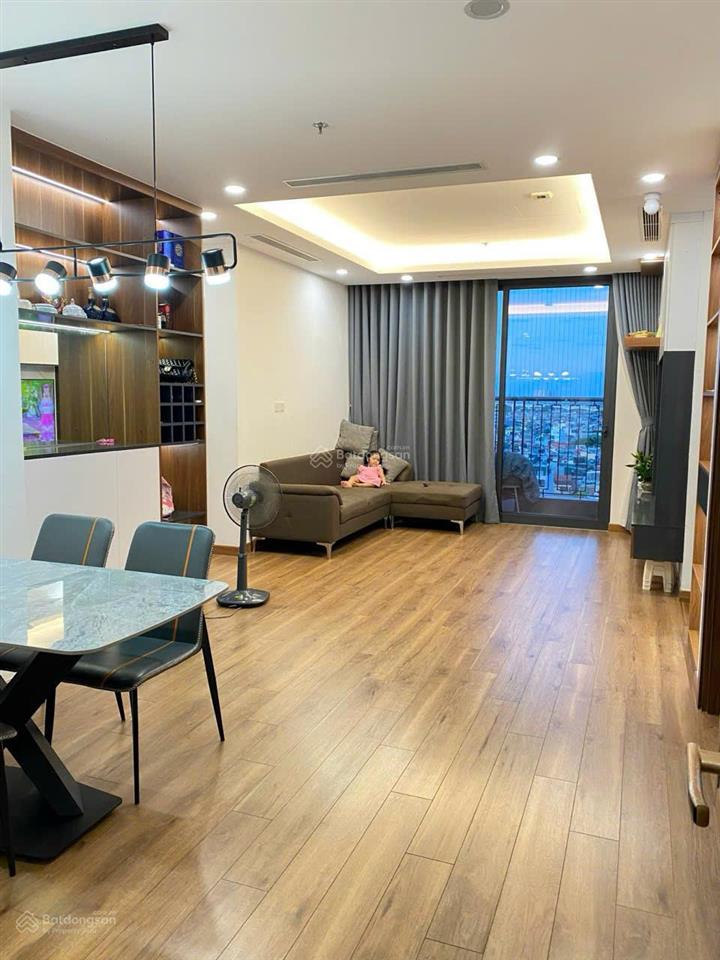 Siêu hot bán ch 3pn, 2wc, 105m2 tại hinode city, giá 12,5 tỷ vnd