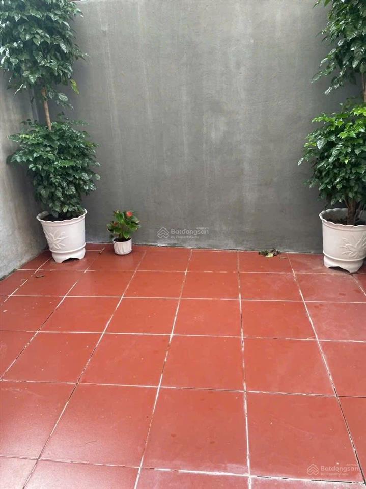 Giá 8 triệu cho thuê nhà long biên  bát khối  nhà mới giá rẻ ô tô nhỏ vào nhà