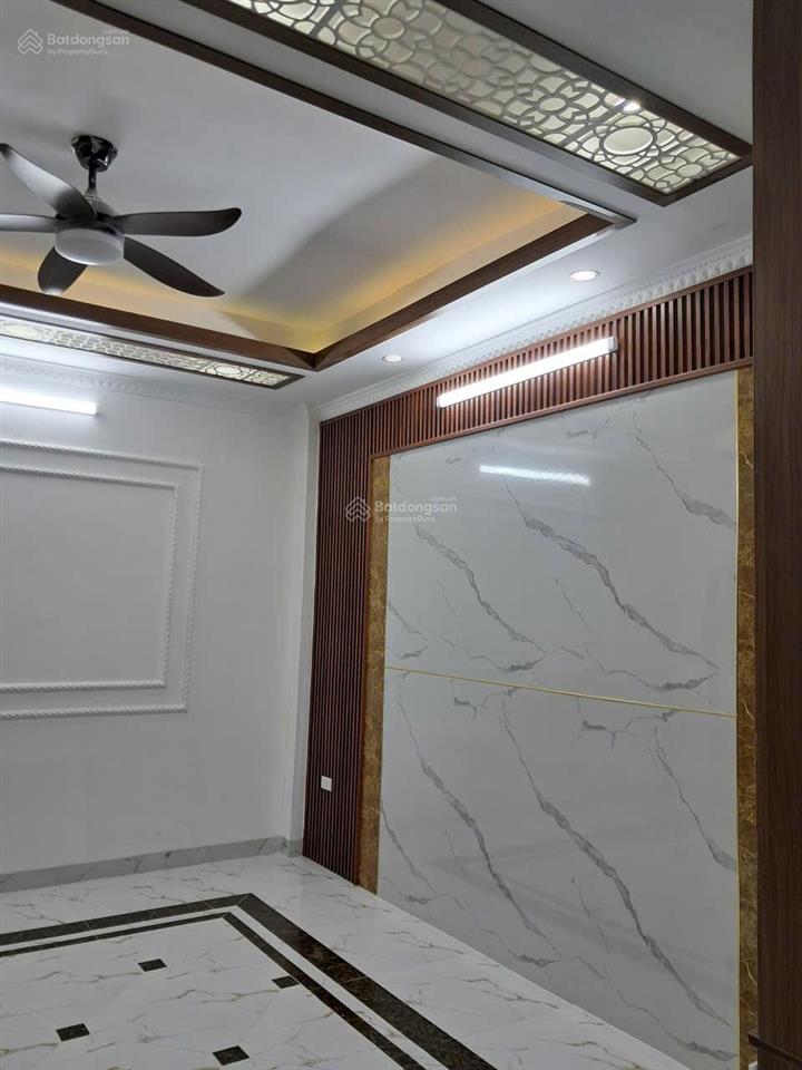 Cho thuê nhà xây mới long biên  gần bic c, đường ngô gia tự, việt hưng nguyễn văn cừ long biên