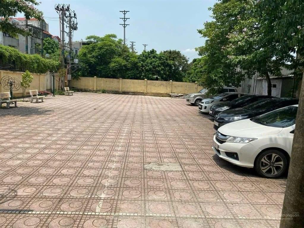 Cho thuê nhà riêng long biên ô tô đỗ ngày đêm làm vp cty kd online  tại ngô gia tự nguyễn văn linh