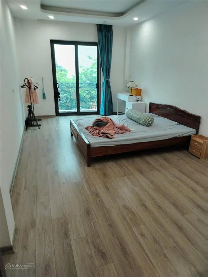 Cho thuê nhà mới ngọc thụy 3 ngủ full đồ gần trường việt pháp khu khai sơn ô tô đỗ cách 10m