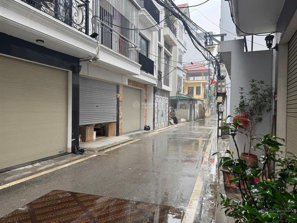 Cho thuê nhà long biên tư đình cổ linh ô tô vào nhà gần cầu vĩnh tuysiêu thị aeon mall long biên