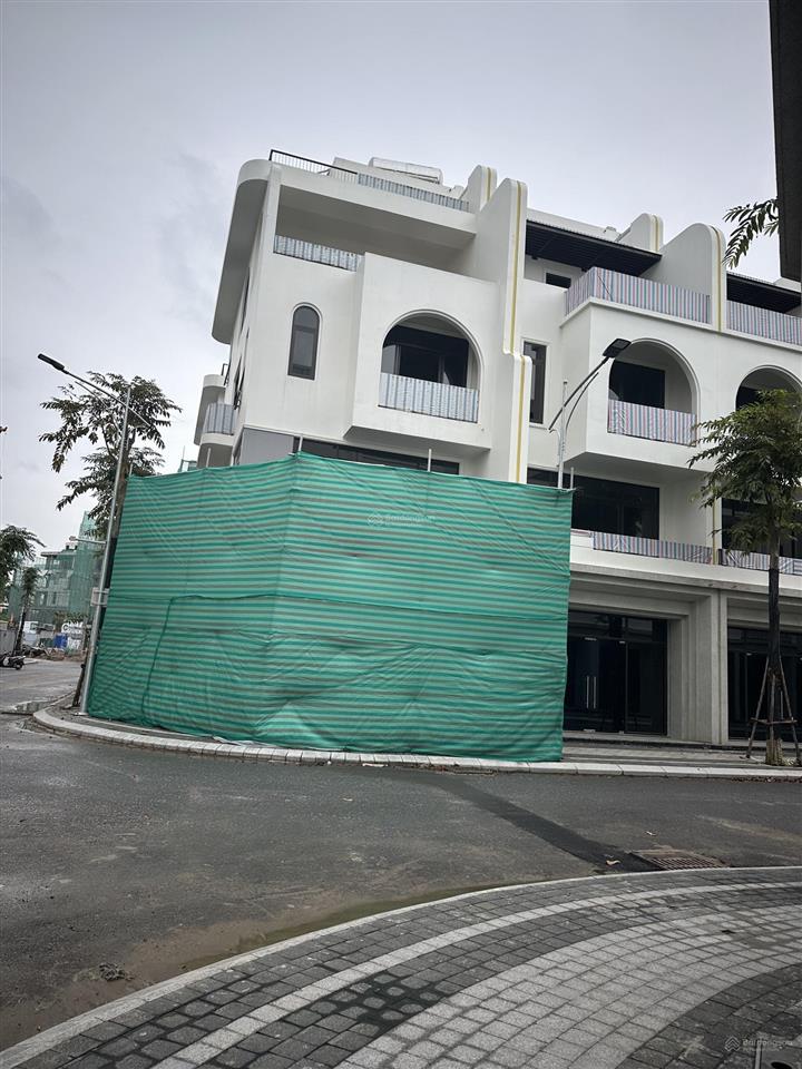 Chính chủ cần bán liền kề 4.01 đẹp xuất sắc tại vaquarius văn giang, 16,5 tỷ, 105m2