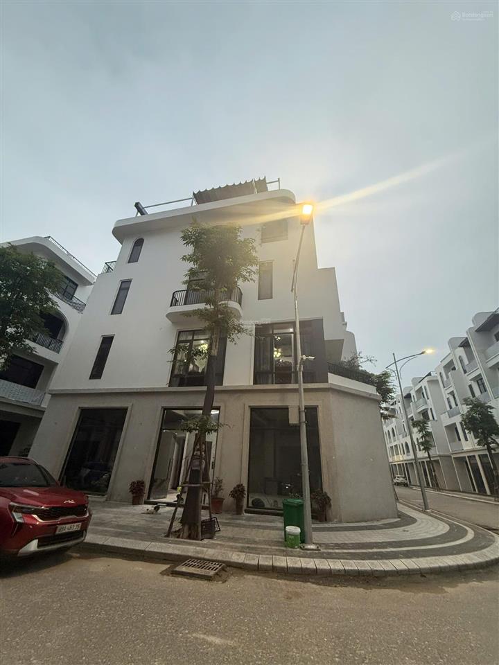 Bán biệt thự đẹp tại vaquarius văn giang, 15 tỷ, 90m2, nhiều tiện ích hot!
