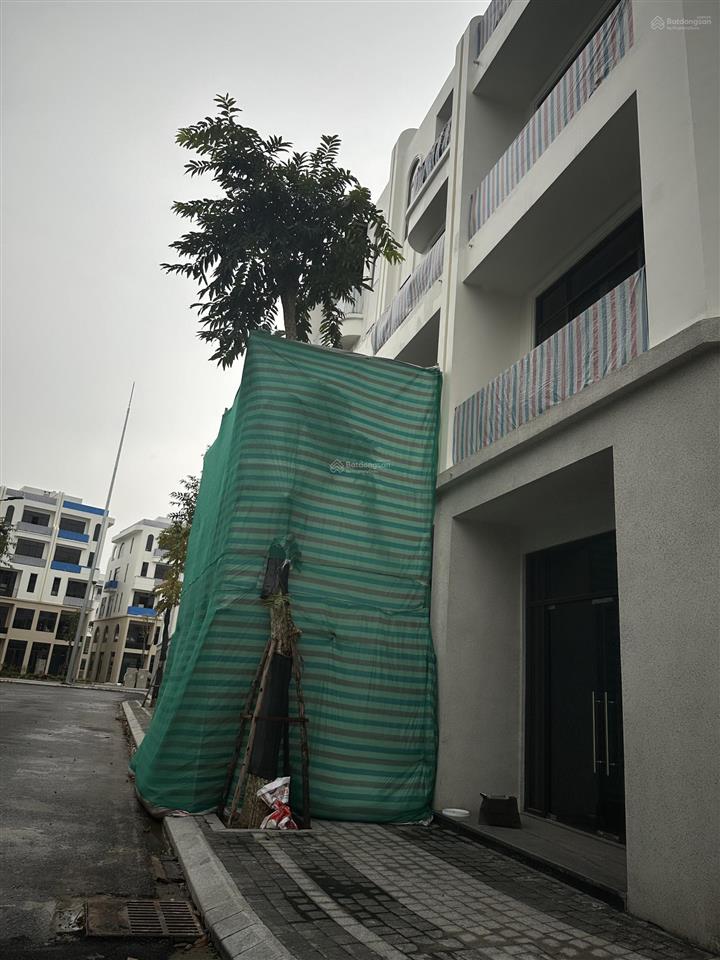 Chính chủ cần bán liền kề 4.01 đẹp xuất sắc tại vaquarius văn giang, 16,5 tỷ, 105m2