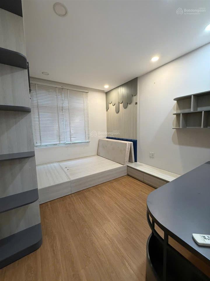 Biệt thự cho thuê  đầy đủ nội thất q7 gần phú mỹ hưng  giá 58 triệu / tháng