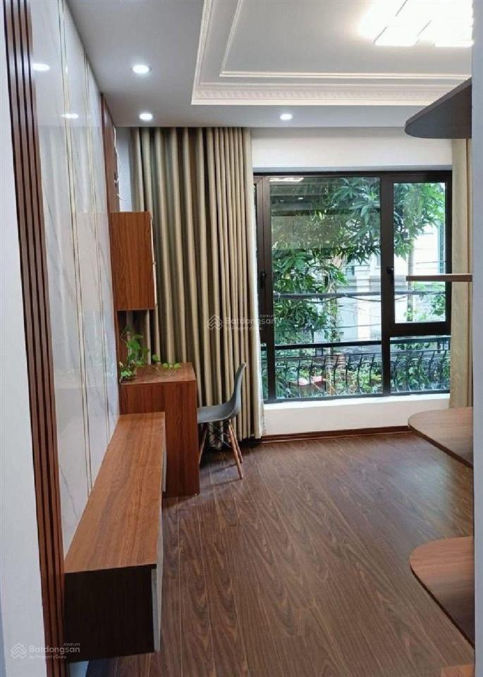 Nhà đẹp  ỷ lan đặng xá, nhà đẹp, thông số vàng, gần trục chính,