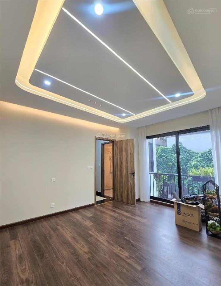 Nhà mới tinhvũ xuân thiều vài bước ra phố ẩm thực sài đồng