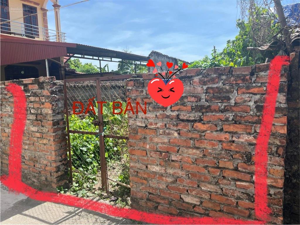 Bán đất. ở tại ỷ lan đặng xá. thuận an gia lâm. sát ngày chợ sủi. nhiều tiềm năng