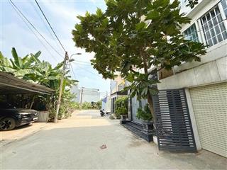 4 tỷ / nhà 2 tầng 3pn đường 8m nguyễn duy trinh  long trường, q9 cũ