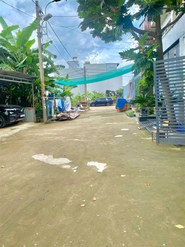 4 tỷ / nhà 2 tầng 3pn đường 8m nguyễn duy trinh  long trường, q9 cũ