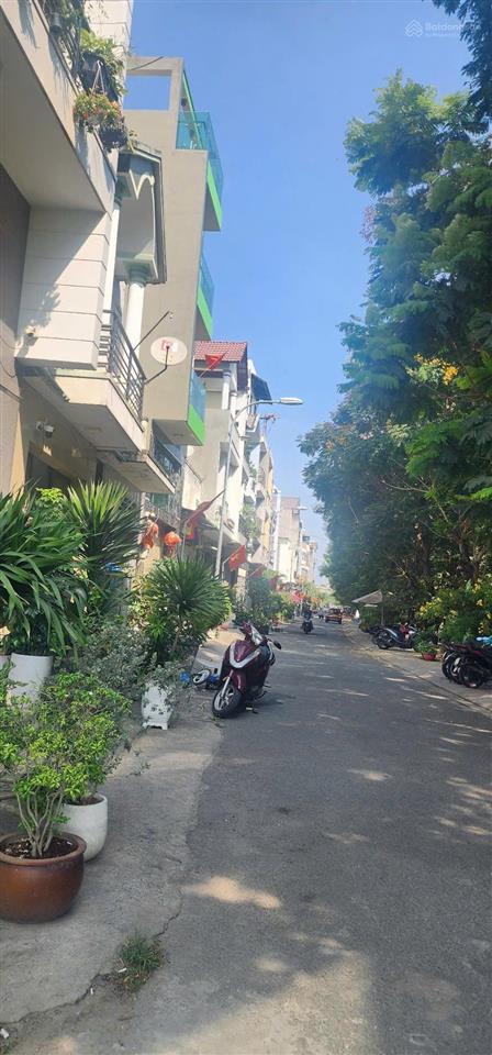 Dt 120m2 ngang hơn 7m nhà bán 4 tầng 6pn | đường lớn kdc êm đềm  linh xuân  thủ đức
