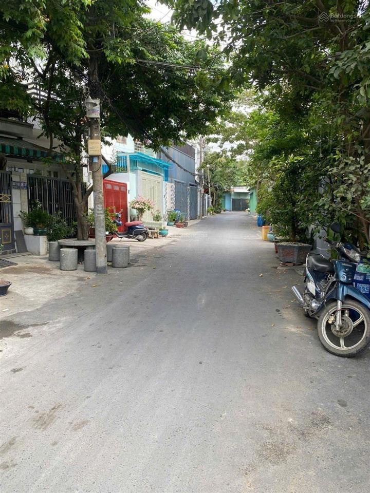 37tr/m2 dt 140m2 bán nhà hẻm xe hơi gần chợ tăng nhơn phú b, đình phong phú q9