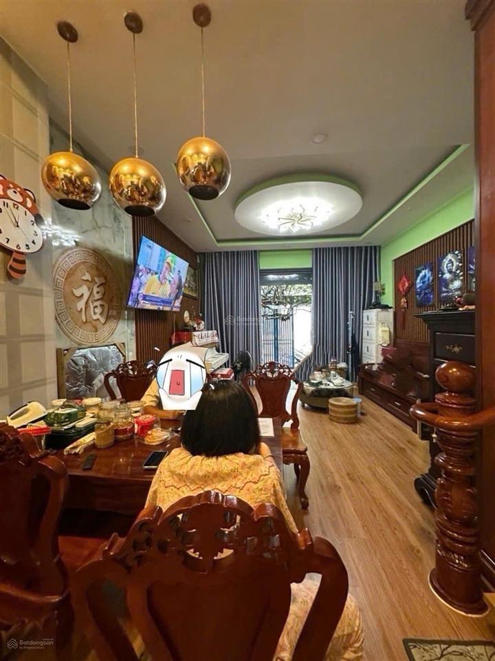 Bán nhà trong kdc dân trí cao gần ngay chợ tăng nhơn phú q9 cũ, 3 tầng 4pn rộng