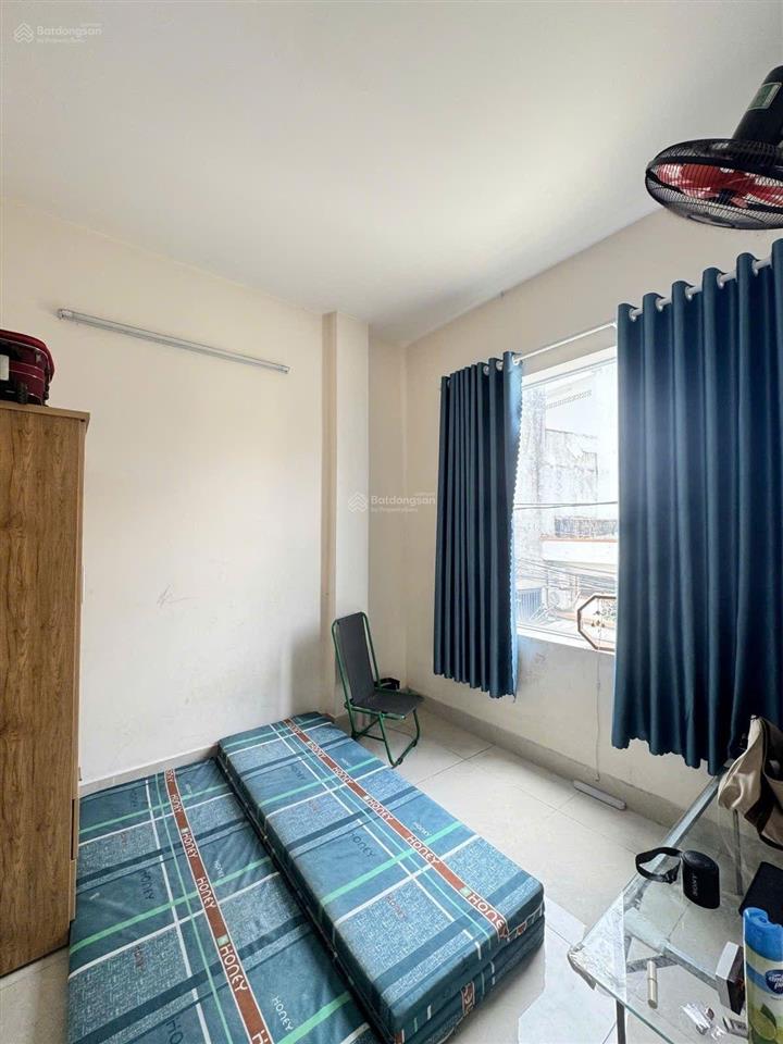 Hiếm thật sự nhà 3 tầng 5pn  5.2 tỷ tl võ văn hát ngay khu công nghệ cao