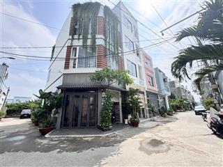 Nhà 5 tầng ô tô ngủ trong nhà  chỉ 6.3 tỷ ngay lã xuân oai  lò lu long trường