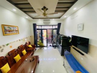 Cực hiếm nhà 3 tầng chỉ 6 tỷ  phước long b q9  hẻm ô tô view đường vành đai 2m