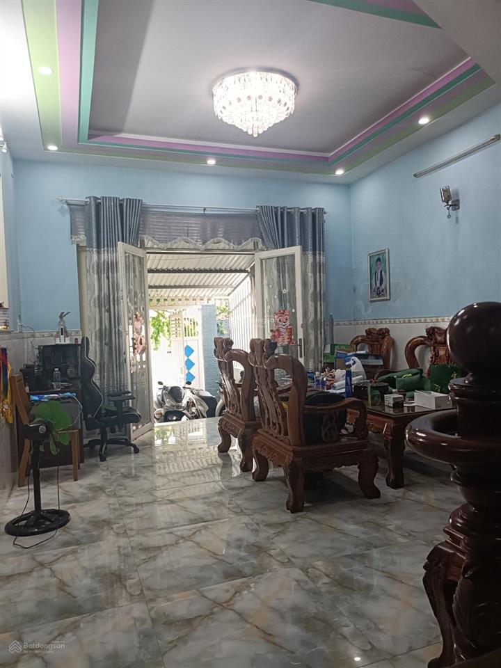Nhà diện tích đẹp 104m2  2 tầng  nhỉnh 5 tỷ ngay đh maketing  võ văn hát long trường