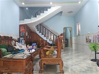 Nhà diện tích đẹp 104m2  2 tầng  nhỉnh 5 tỷ ngay đh maketing  võ văn hát long trường