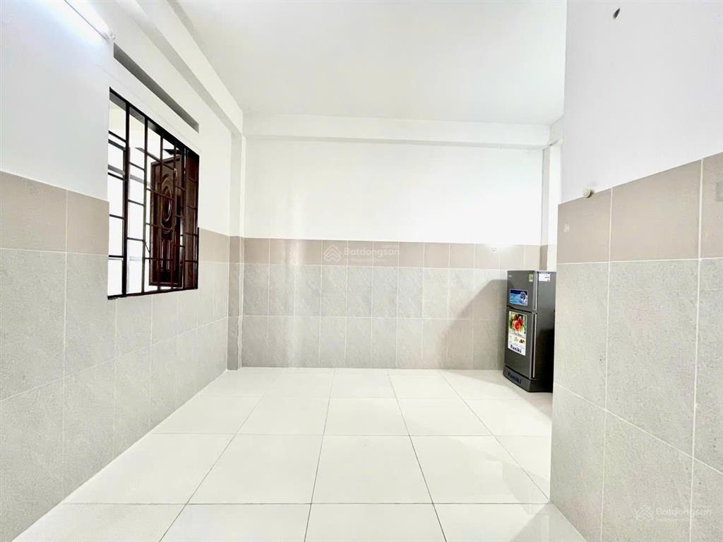 Phòng giá cực rẻ  ngay nguyễn duy trinh  gần dh gtvt, cd công thương  hỗ trợ hssv