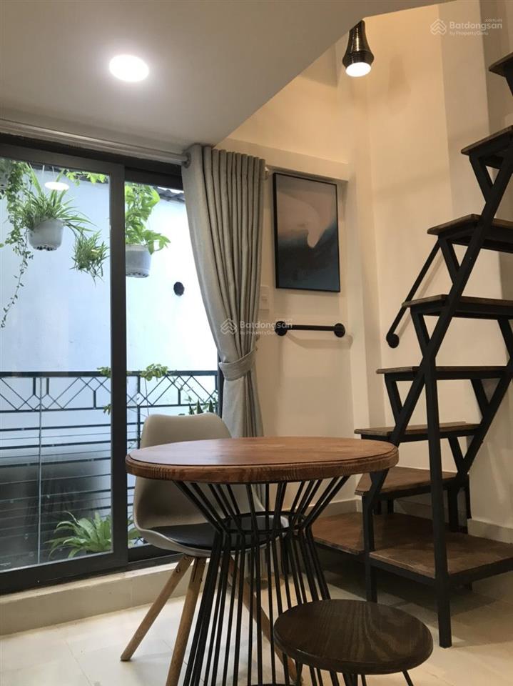 Giảm 1000k cho bạn nào vào ngay phòng thoáng sáng, mát, cửa sổ, ban công gần quận 1, 2