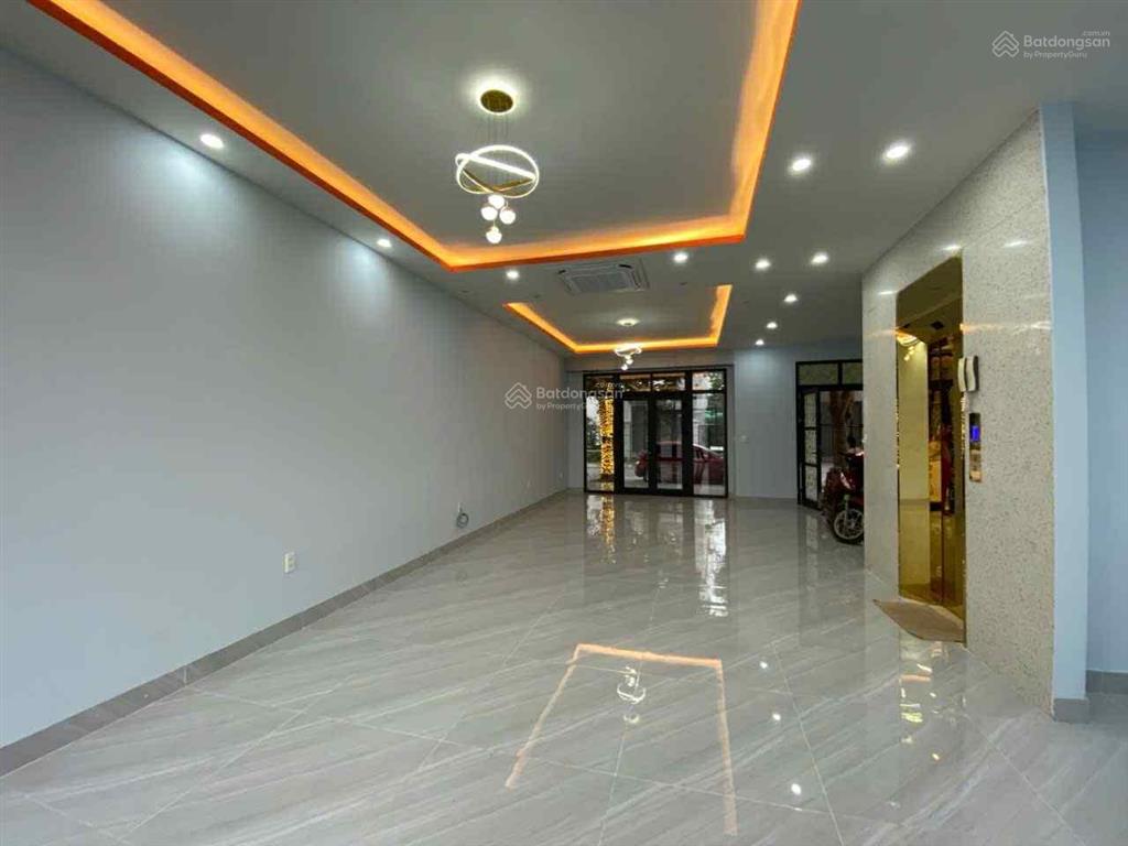 Bán căn 8,5 tầng mặt đường hoàn thế thiện, gần lê hồng phong  nhà xây mới, đã hoàn thiện cơ bản