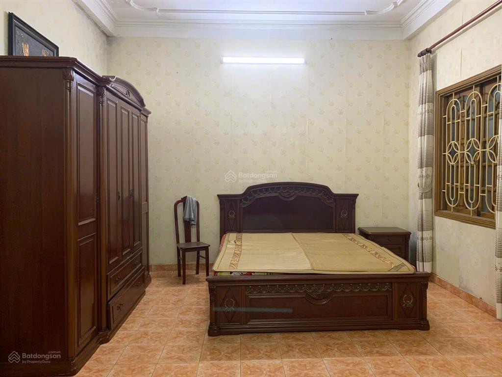 Bán căn 4 tầng ngõ 4m thông thoáng  cách mặt đường đinh tiên hoàng 30m